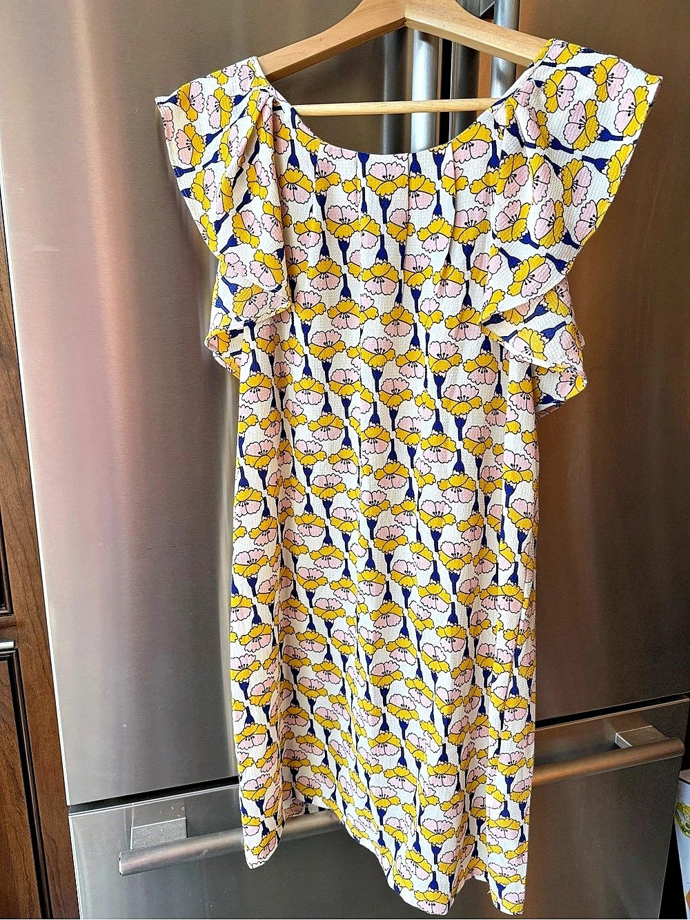 Molly Bracken Floral Mini Dress in White & Yellow Size Small